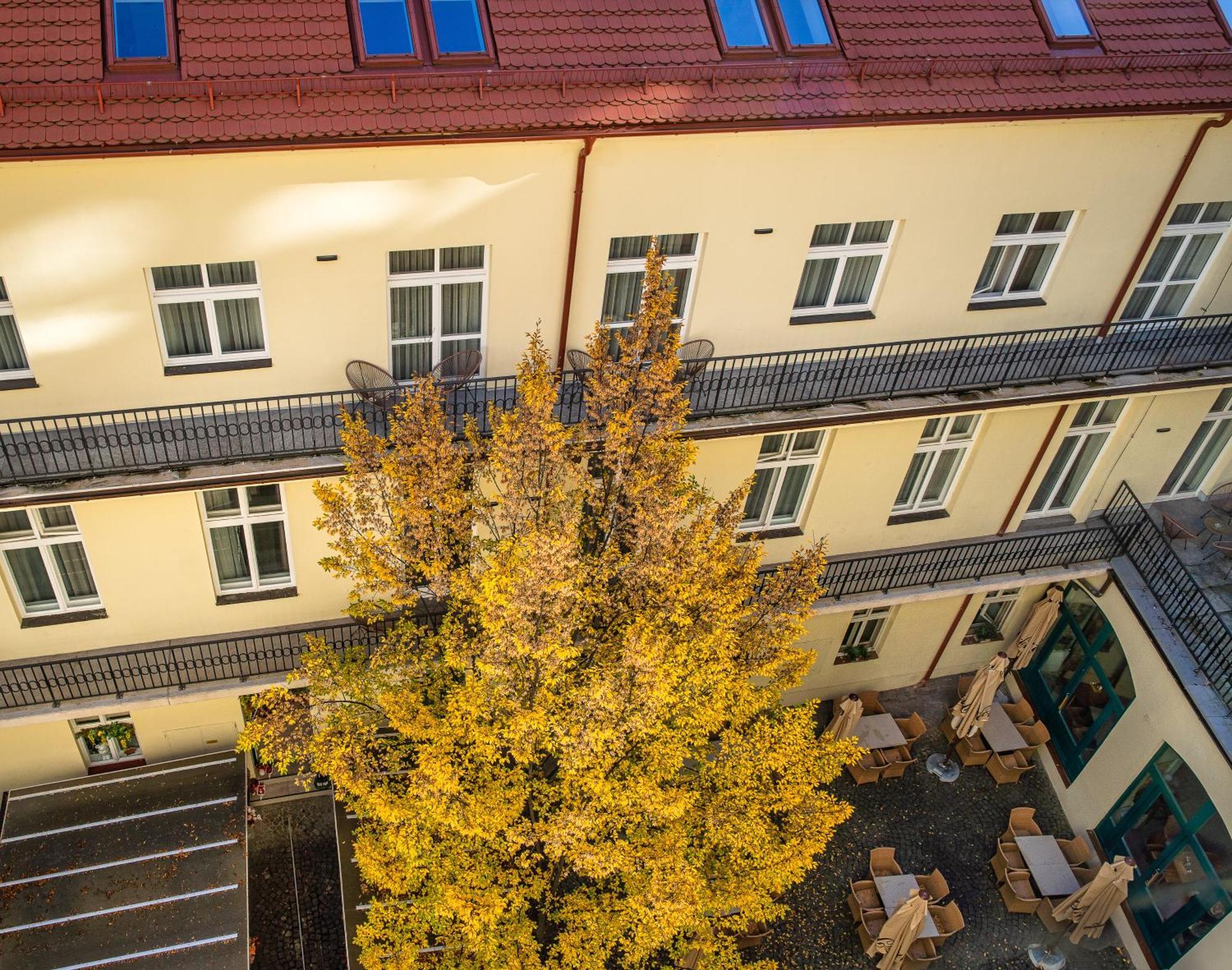 Vn48 By Adrez 4* Praag